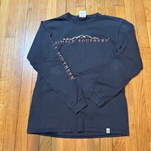 Men’s (M) Simply Southern Navy Long Sleeve Shirt